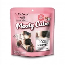 Ласощі для котів і собак Natural Kitty Meaty Cube, шматочки скумбрії, приготовлені на пару, 60 г